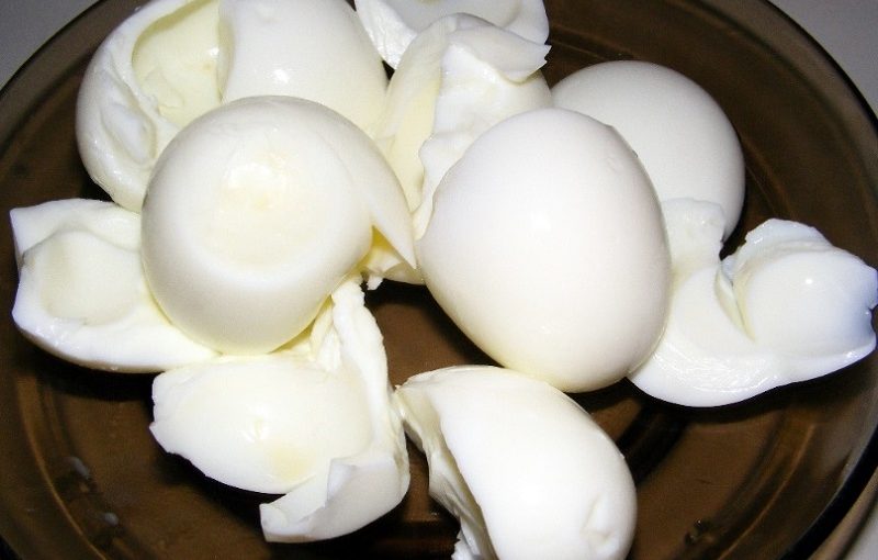 Белок — настоящий чудотворец! Вот почему тем, кому за 40, нужно съедать по 3 яичных белка в день…